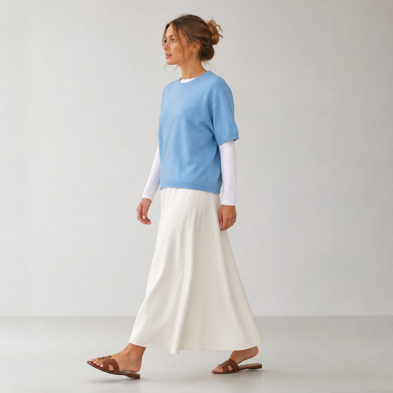 Sky blue sweater knit with round neck Tsniout - product photo 3