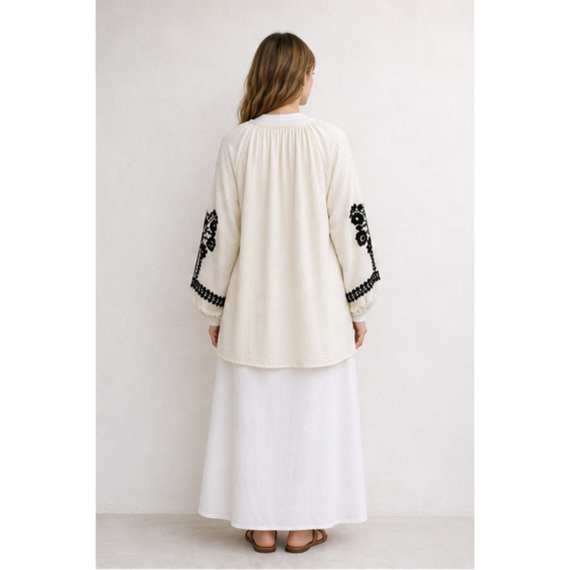 Ivory tunic with broderie black Tsniout - product photo 2