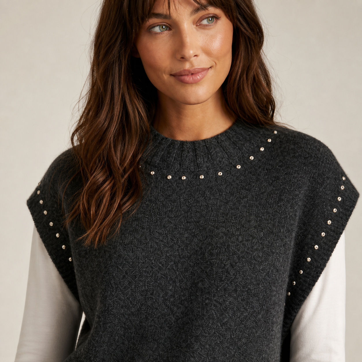Charcoal grey sweater sleeveless with studs Tsniout - product photo 4